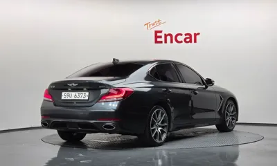 Genesis G70 2018, 74507 км, за 12493.4 USD