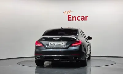 Genesis G70 2018, 74507 км, за 12493.4 USD