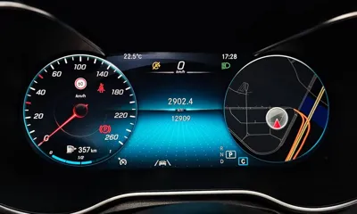 Mercedes-Benz C-Class 2020, 12909 км, за 22318.5 USD - фото 8