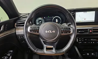 Kia K5 2022, 58509 км, за 15798.53 USD - фото 13