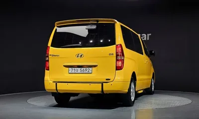 Hyundai Starex 2011, 324996 км, за 3501.82 USD
