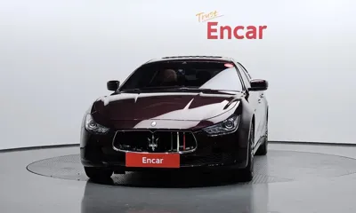 Maserati Ghibli 2016, 70932 км, за 9580.44 USD