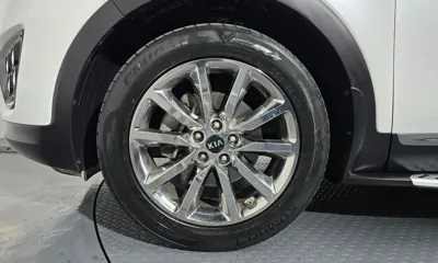 Kia Sorento 2017, 91351 км, за 7618.67 USD