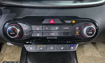 Kia Sorento 2017, 91351 км, за 7618.67 USD - фото 17