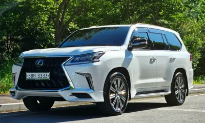 Lexus LX · 2017 год