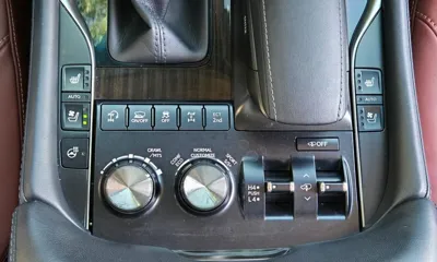 Lexus LX 2017, 199324 км, за 54397.42 USD - фото 16
