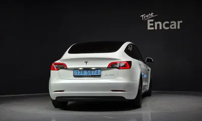 Tesla Model 3 2022, 67431 км, за 18827.37 USD