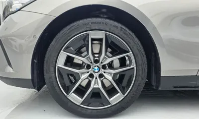 BMW 5-Series 2026, 4127 км, за 41693.83 USD