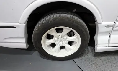 Chevrolet Express Van 2007, 181168 км, за 4269.57 USD