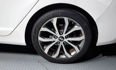 Hyundai Avante 2015, 164725 км, за 2642.38 USD