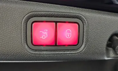 Mercedes-Benz E-Class 2022, 11405 км, за 25945.86 USD - фото 20