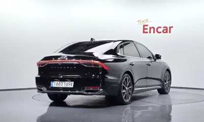 Hyundai Grandeur 2021, 120297 км, за 14489.11 USD