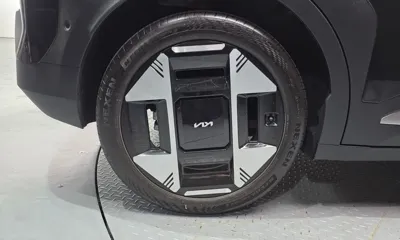 Kia EV3 2025, 12817 км, за 25732.91 USD