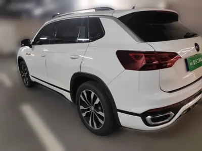 Volkswagen Tayron 2019, 98900 км, за 14382 USD