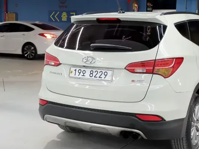 Hyundai Santafe 2013, 189000 км, за 5023.8 USD