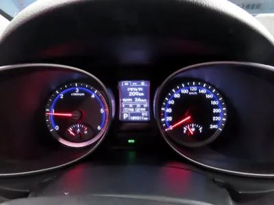 Hyundai Santafe 2013, 189000 км, за 5023.8 USD - фото 17