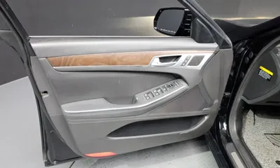 Hyundai Genesis 2015, 176131 км, за 6058.64 USD - фото 24