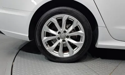 Audi A6 2016, 199212 км, за 7293.09 USD