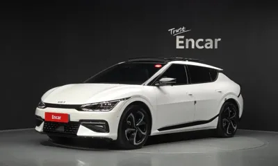Kia EV6 · 2023 год