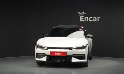 Kia EV6 2023, 65081 км, за 24391.87 USD