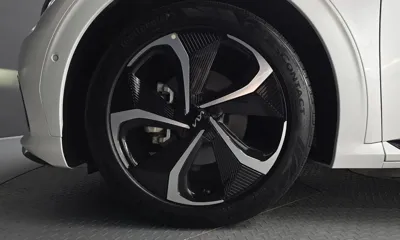 Kia EV6 2023, 65081 км, за 24391.87 USD