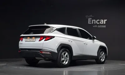 Hyundai Tucson 2023, 90918 км, за 11815.68 USD