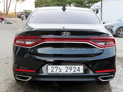 Hyundai Grandeur 2019, 252542 км, за 5616.12 USD