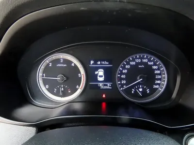 Hyundai Grandeur 2019, 252542 км, за 5616.12 USD