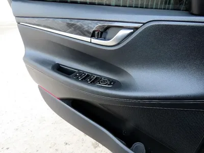 Hyundai Grandeur 2019, 252542 км, за 5616.12 USD - фото 15