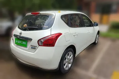 Nissan Tiida 2014, 63200 км, за 6519 USD