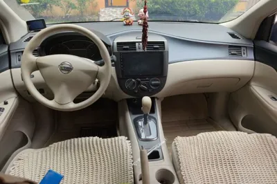 Nissan Tiida 2014, 63200 км, за 6519 USD - фото 6
