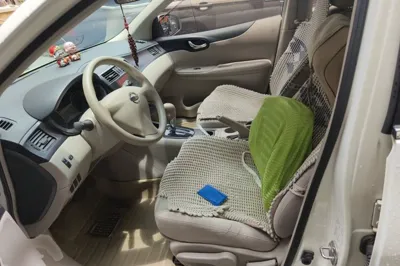 Nissan Tiida 2014, 63200 км, за 6519 USD - фото 12