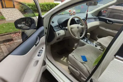 Nissan Tiida 2014, 63200 км, за 6519 USD - фото 13