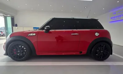 MINI Cooper 2013, 176165 км, за 5211.73 USD