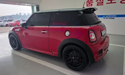 MINI Cooper 2013, 176165 км, за 5211.73 USD
