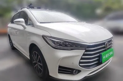 BYD Song Max 2017, 71300 км, за 6632 USD