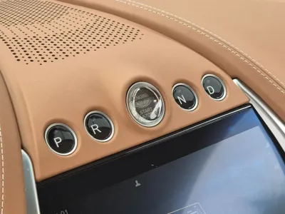 Astonmartin DBX 2022, 18000 км, за 104234.58 USD - фото 9