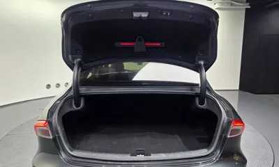 Hyundai Grandeur 2020, 173866 км, за 9572.18 USD - фото 20