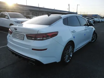 Kia K5 2019, 74000 км, за 9124.33 USD