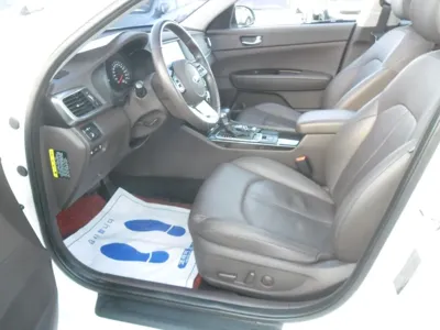Kia K5 2019, 74000 км, за 9055.38 USD - фото 12