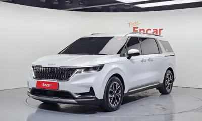 Kia Canival · 2023 год
