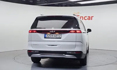 Kia Canival 2023, 16825 км, за 22398.41 USD