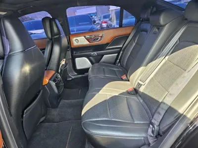 Lincoln Continental 2019, 79168 км, за 15032.17 USD - фото 16