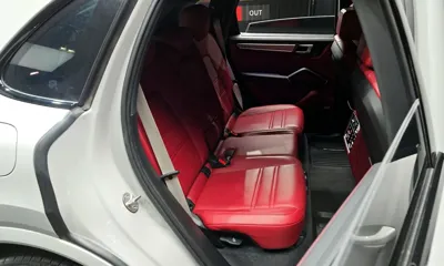 Porsche Cayenne 2022, 79248 км, за 56715.24 USD - фото 12