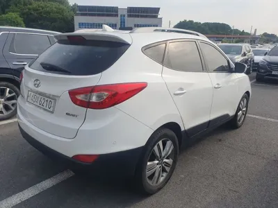 Hyundai Tucson 2015, 277585 км, за 2535.27 USD