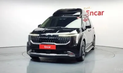 Kia Canival 2025, 4000 км, за 42904.49 USD