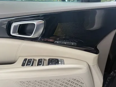 Kia Canival 2025, 4000 км, за 42904.49 USD - фото 15
