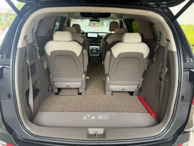 Kia Canival 2025, 4000 км, за 42904.49 USD - фото 19