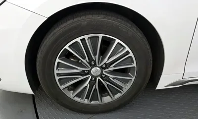 Hyundai Grandeur 2018, 286931 км, за 5525.58 USD