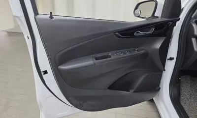 ChevroletGMDaewoo Spark 2022, 10559 км, за 8125.85 USD - фото 24